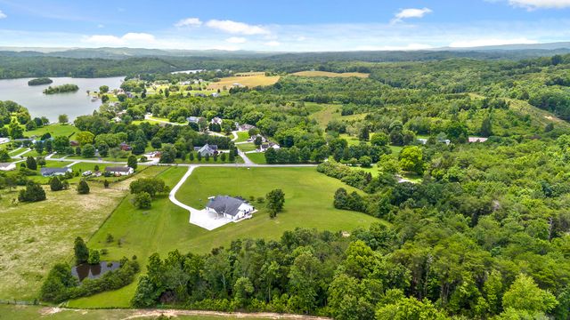 419 Pin Hook Road, Spring City, TN 37381