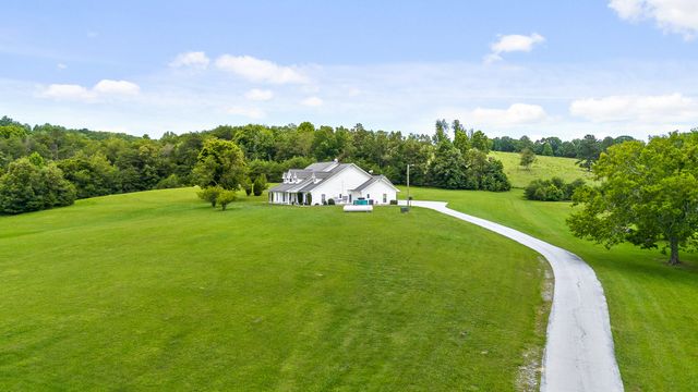 419 Pin Hook Road, Spring City, TN 37381