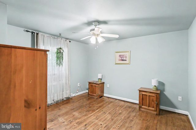 3613 LISBURN RD, Mechanicsburg, PA 17055