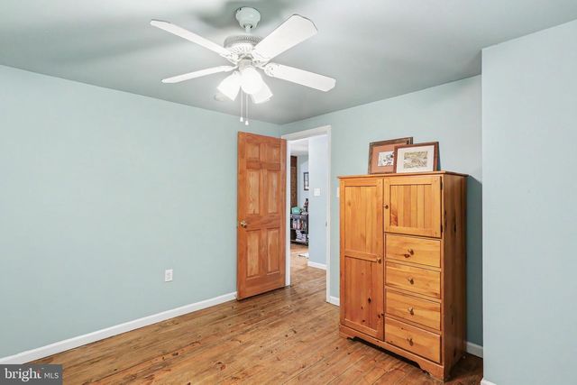3613 LISBURN RD, Mechanicsburg, PA 17055