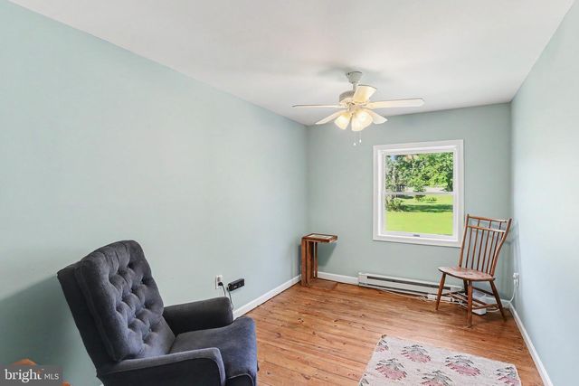 3613 LISBURN RD, Mechanicsburg, PA 17055