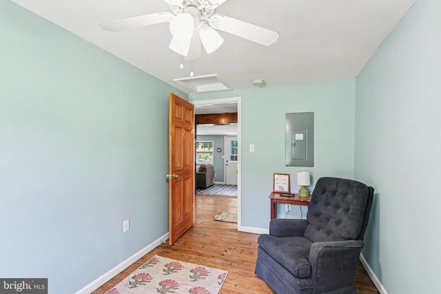 3613 LISBURN RD, Mechanicsburg, PA 17055