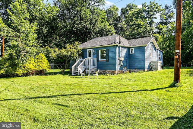 3613 LISBURN RD, Mechanicsburg, PA 17055