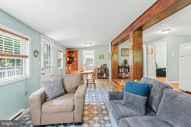 3613 LISBURN RD, Mechanicsburg, PA 17055
