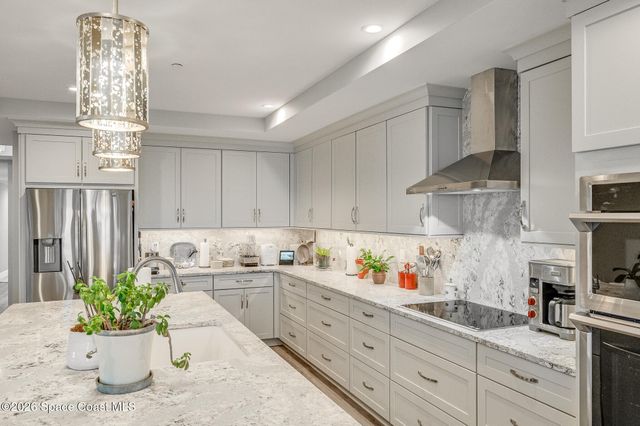 2765 N Highway A1a 203, Indialantic, FL 32903