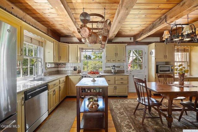 132 Biittig Road, Sand Lake, NY 12018
