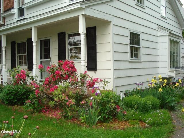 132 Biittig Road, Sand Lake, NY 12018