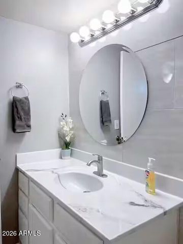 7350 N PIMA Road 124, Scottsdale, AZ 85258
