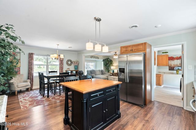 4782 Oakview Drive SE, Southport, NC 28461