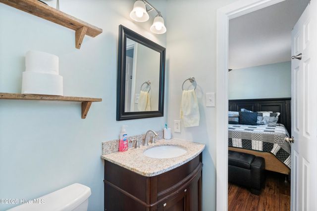 4782 Oakview Drive SE, Southport, NC 28461