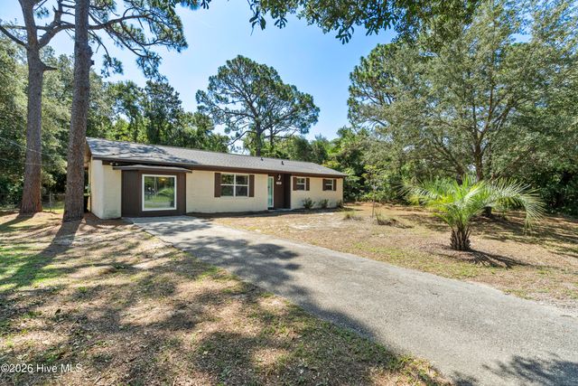 4782 Oakview Drive SE, Southport, NC 28461
