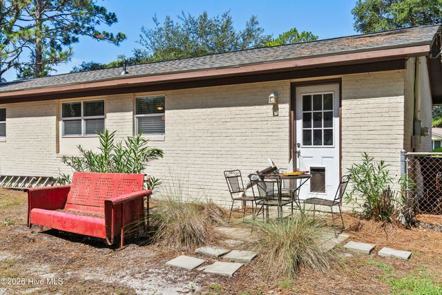 4782 Oakview Drive SE, Southport, NC 28461