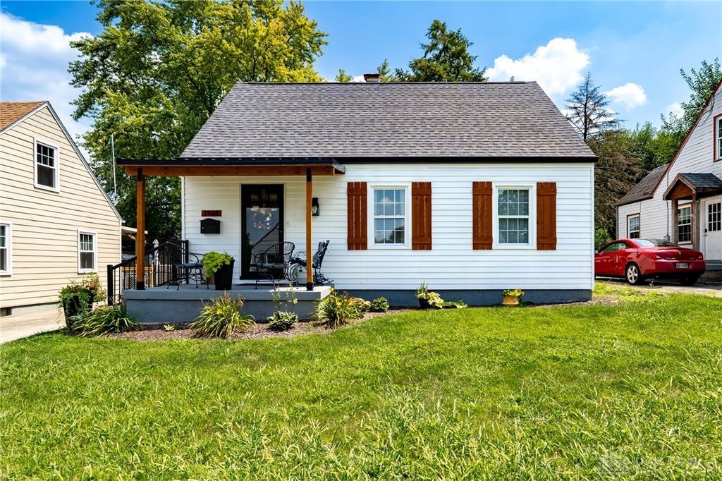 1968 Malcom Drive, Kettering, OH 45420