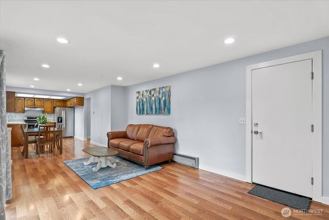 5508 172nd Place SW, Lynnwood, WA 98037