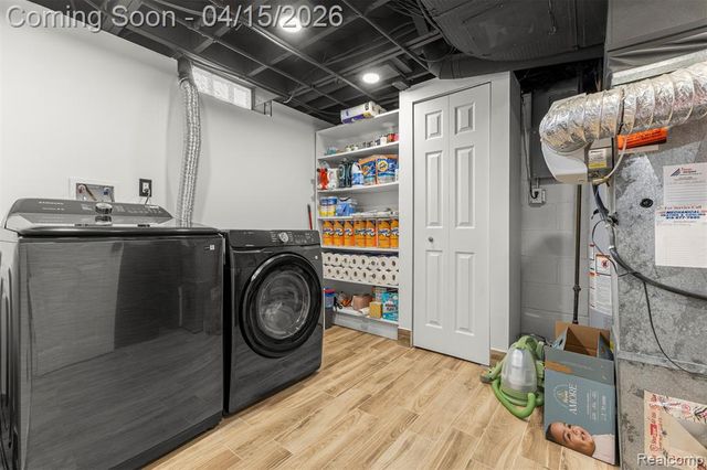 24161 Oxford Street, Dearborn, MI 48124