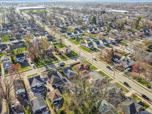 24161 Oxford Street, Dearborn, MI 48124