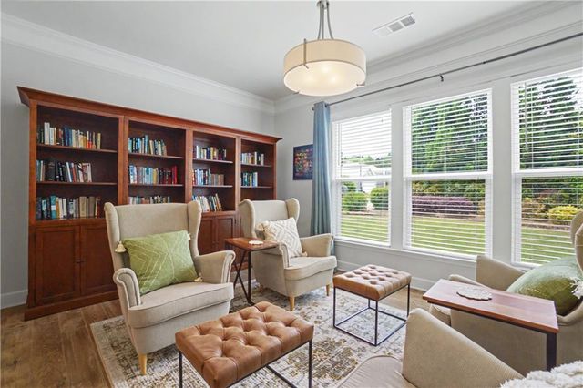 136 Wood Hollow Drive, Woodstock, GA 30188