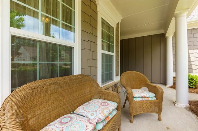 136 Wood Hollow Drive, Woodstock, GA 30188