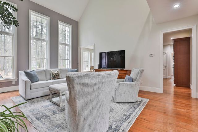 45 Wildwood Drive, Brookline, NH 03033