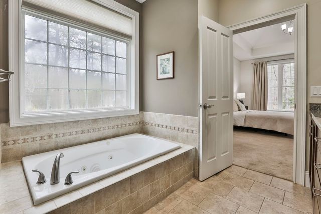45 Wildwood Drive, Brookline, NH 03033