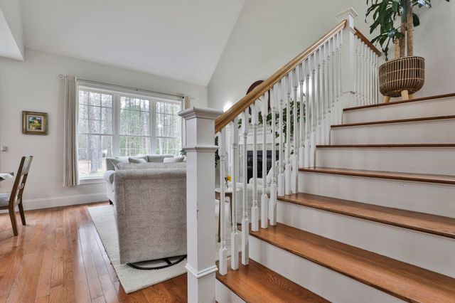 45 Wildwood Drive, Brookline, NH 03033
