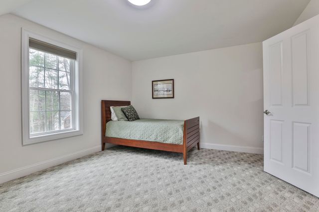 45 Wildwood Drive, Brookline, NH 03033