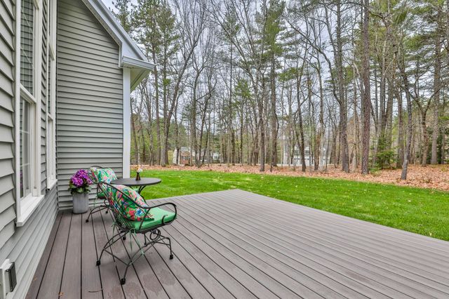 45 Wildwood Drive, Brookline, NH 03033