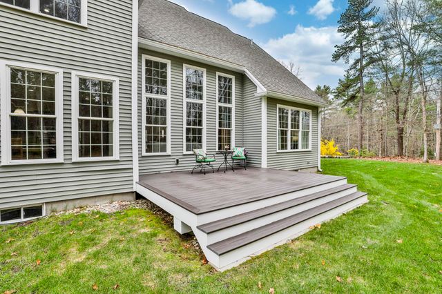 45 Wildwood Drive, Brookline, NH 03033
