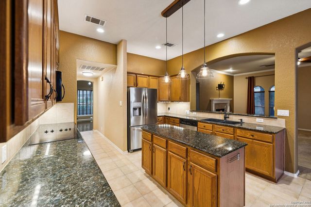 2504 Woodbridge, Schertz, TX 78154