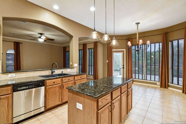 2504 Woodbridge, Schertz, TX 78154
