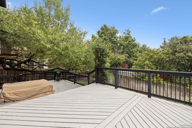 2504 Woodbridge, Schertz, TX 78154