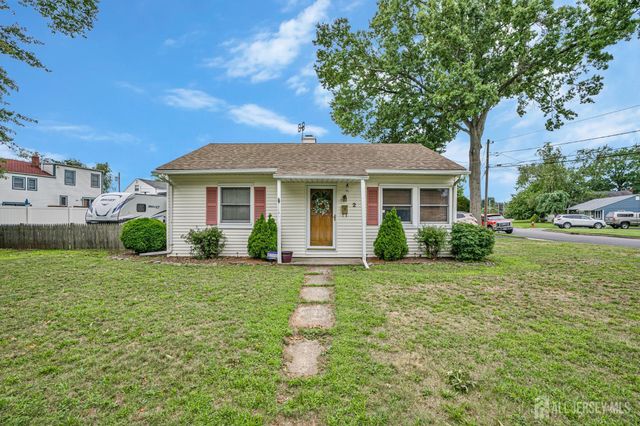 2 Orchid Place, Middlesex, NJ 08846