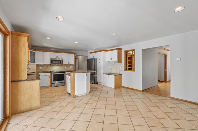 5010 Diane Drive, Minnetonka, MN 55343