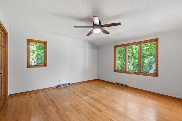 5010 Diane Drive, Minnetonka, MN 55343