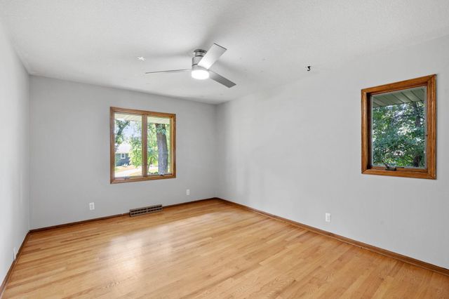 5010 Diane Drive, Minnetonka, MN 55343