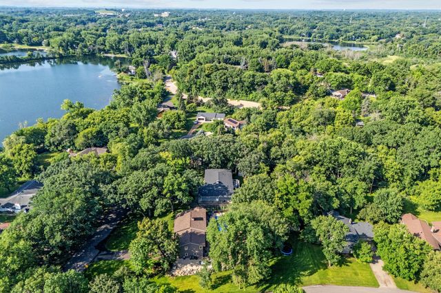 5010 Diane Drive, Minnetonka, MN 55343