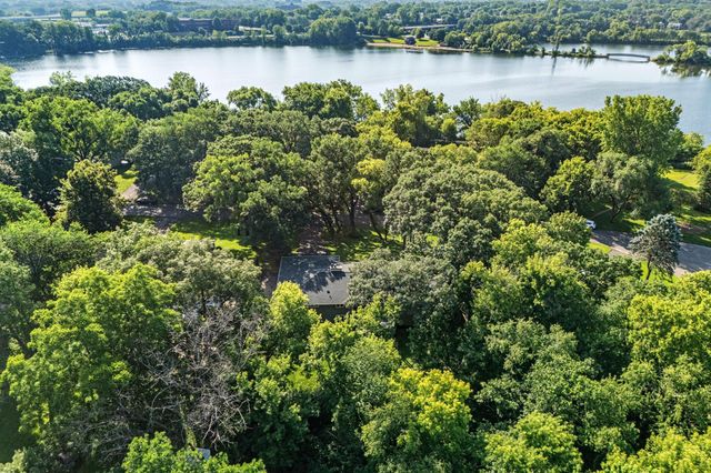 5010 Diane Drive, Minnetonka, MN 55343