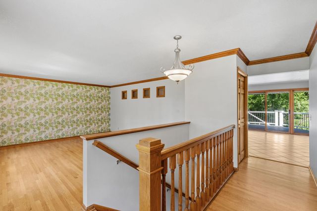 5010 Diane Drive, Minnetonka, MN 55343