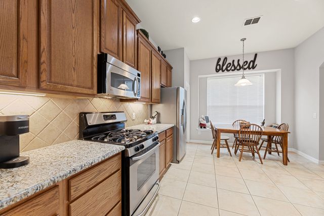 925 Cascade Drive, Fairview, TX 75069