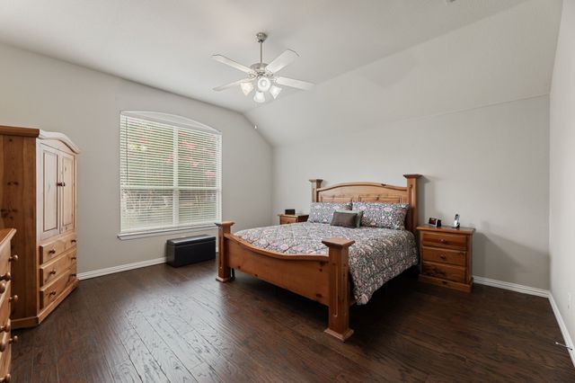 925 Cascade Drive, Fairview, TX 75069