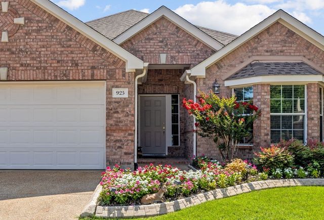 925 Cascade Drive, Fairview, TX 75069