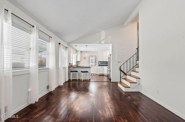 57 Bridle Path, Colonie, NY 12205