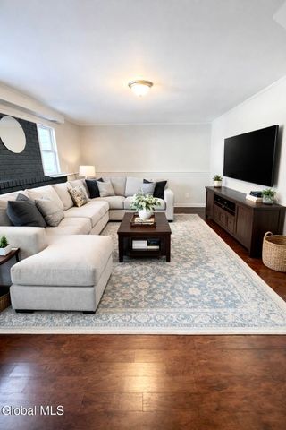 57 Bridle Path, Colonie, NY 12205