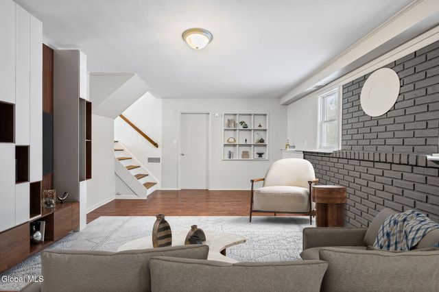 57 Bridle Path, Colonie, NY 12205