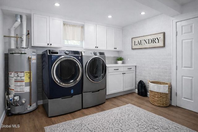 57 Bridle Path, Colonie, NY 12205