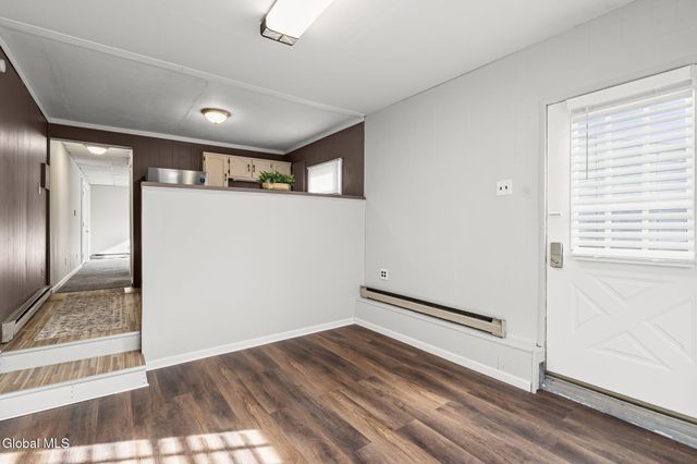 57 Bridle Path, Colonie, NY 12205