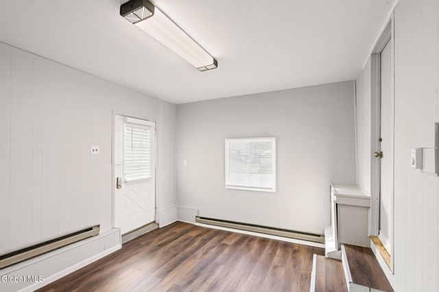 57 Bridle Path, Colonie, NY 12205