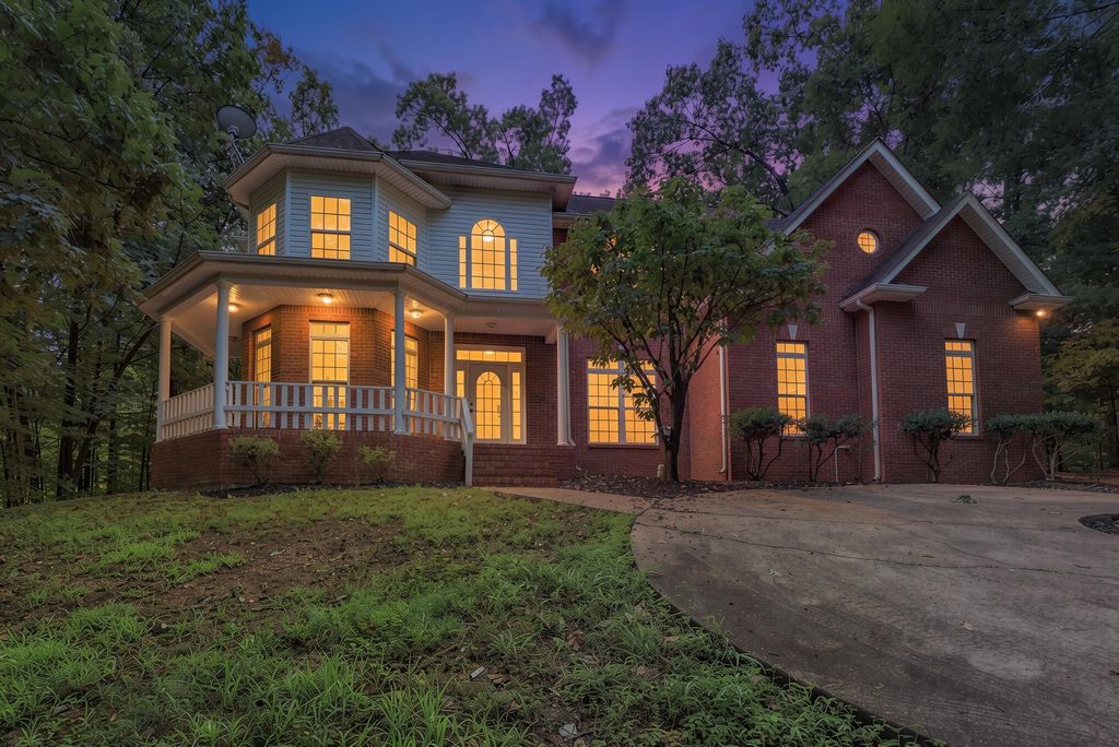 8820 Kelso Lane, Chattanooga, TN 37421
