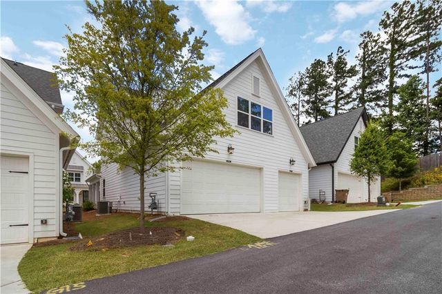 2000 Harvest Pond Circle 2056 - FARMSTEAD, Suwanee, GA 30024