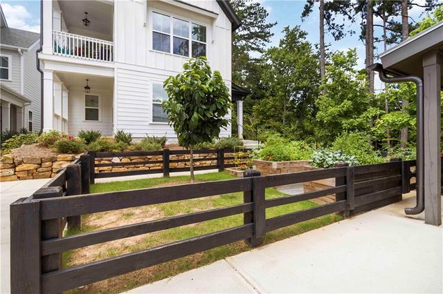 2000 Harvest Pond Circle 2056 - FARMSTEAD, Suwanee, GA 30024